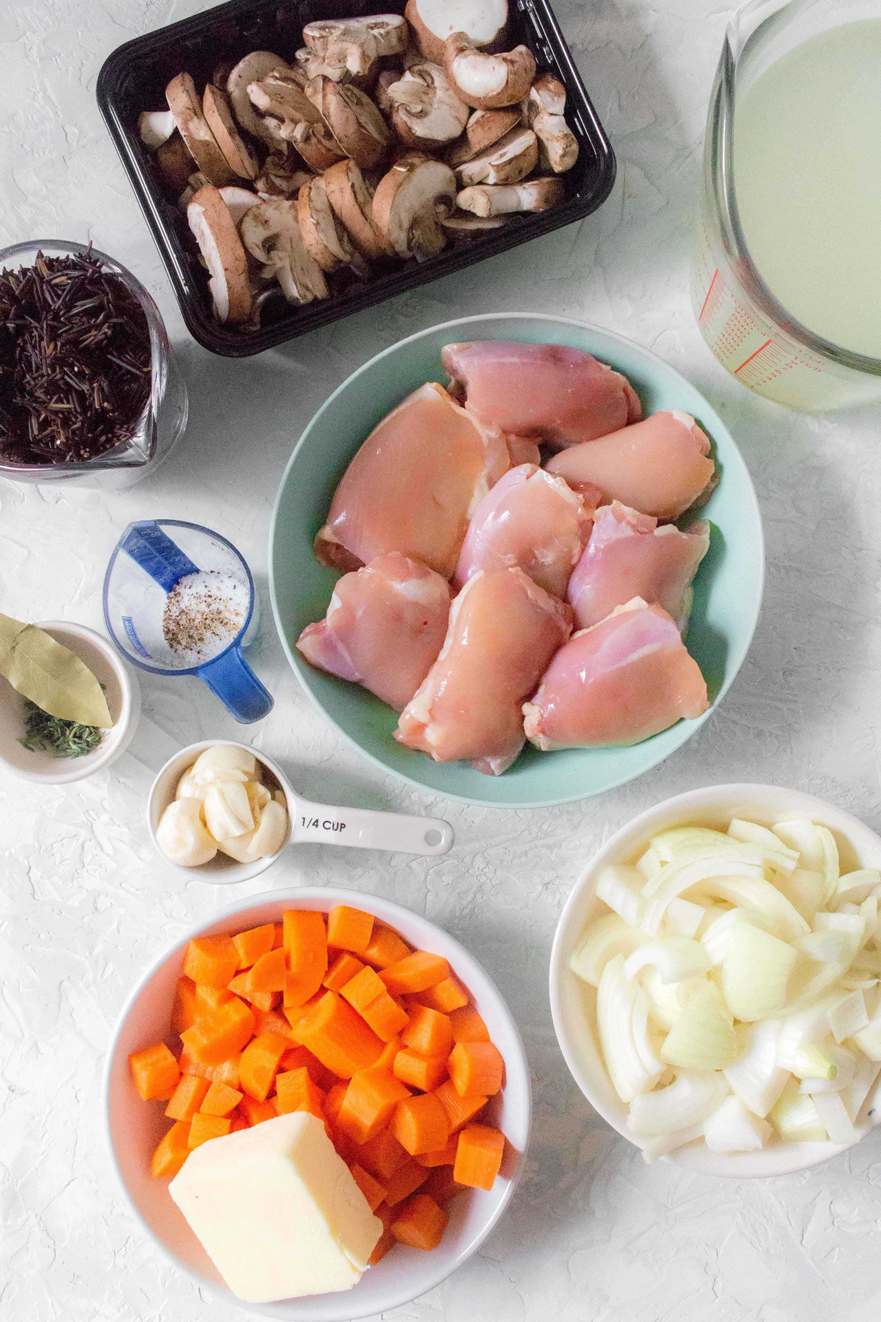 ingredients to make wild rice and chicken soup in an instant pot