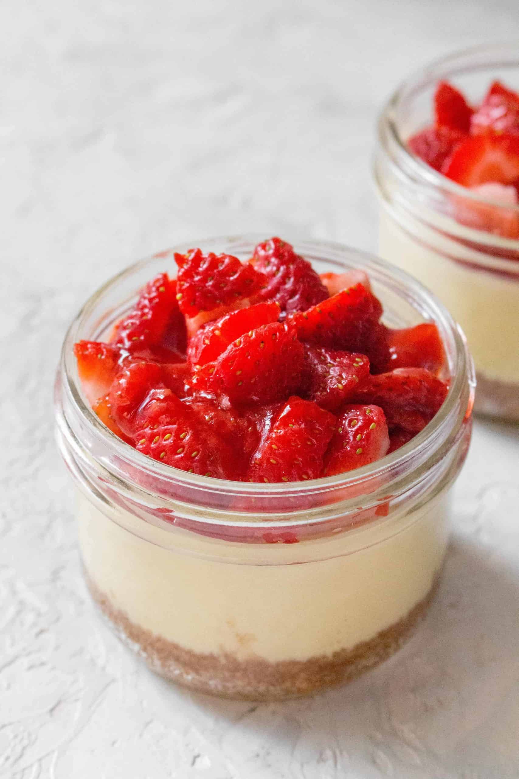 https://onepotonly.com/wp-content/uploads/2019/12/strawberry-cheesecake-12-scaled.jpg