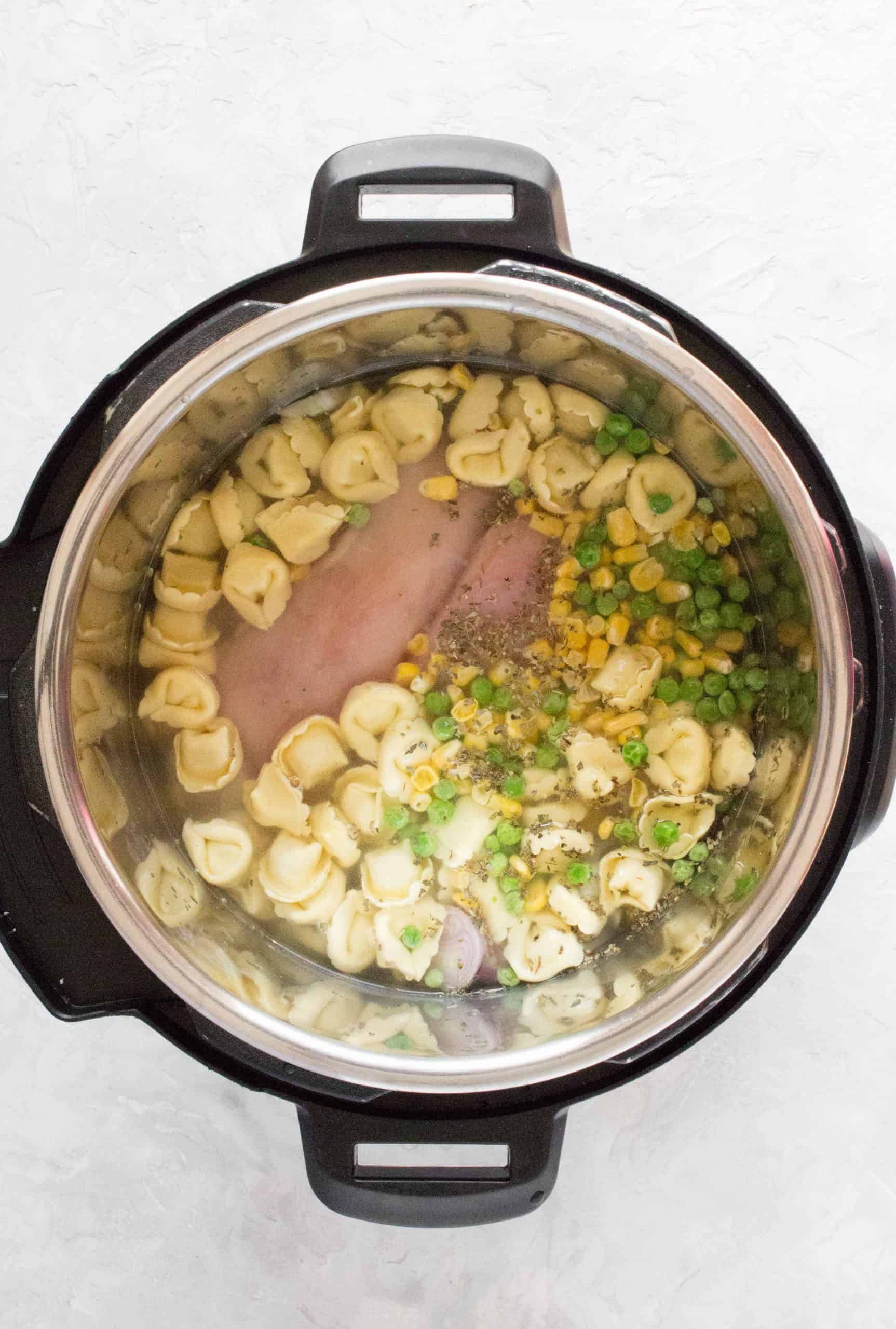 chicken and tortellini soup ingredients in instant pot