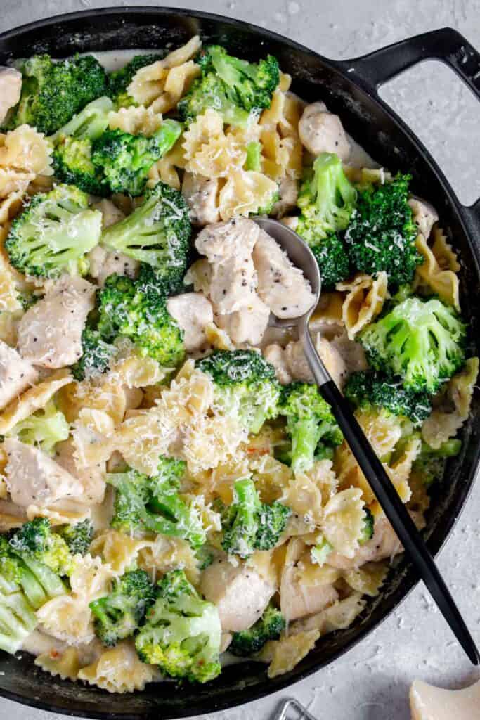 One Pot Chicken Broccoli Alfredo One Pot Only — easy recipes using